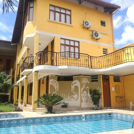 Dorado Hotel Cobija Esterno foto