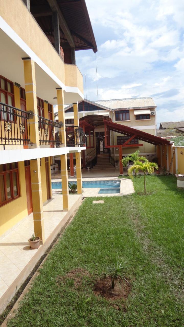 Dorado Hotel Cobija Esterno foto
