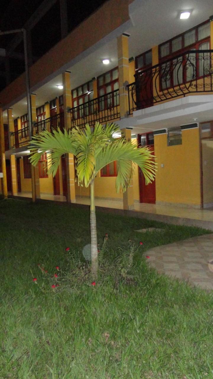 Dorado Hotel Cobija Esterno foto