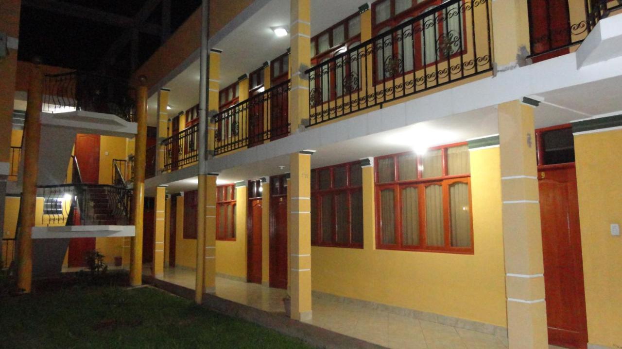 Dorado Hotel Cobija Esterno foto